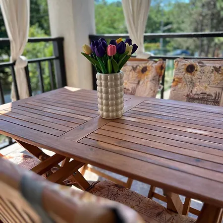 Quiet With Big Terrace In Santa Marina With Parking 公寓 *
